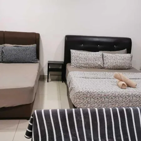Peanut Butter Homestay #Trefoil Setia City Setia Alam Luaran gambar